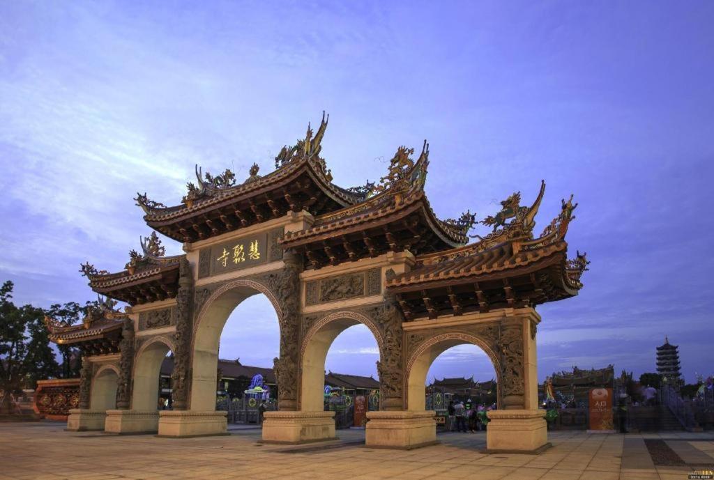 Shuguang International Hotel Kunshan 昆山 エクステリア 写真