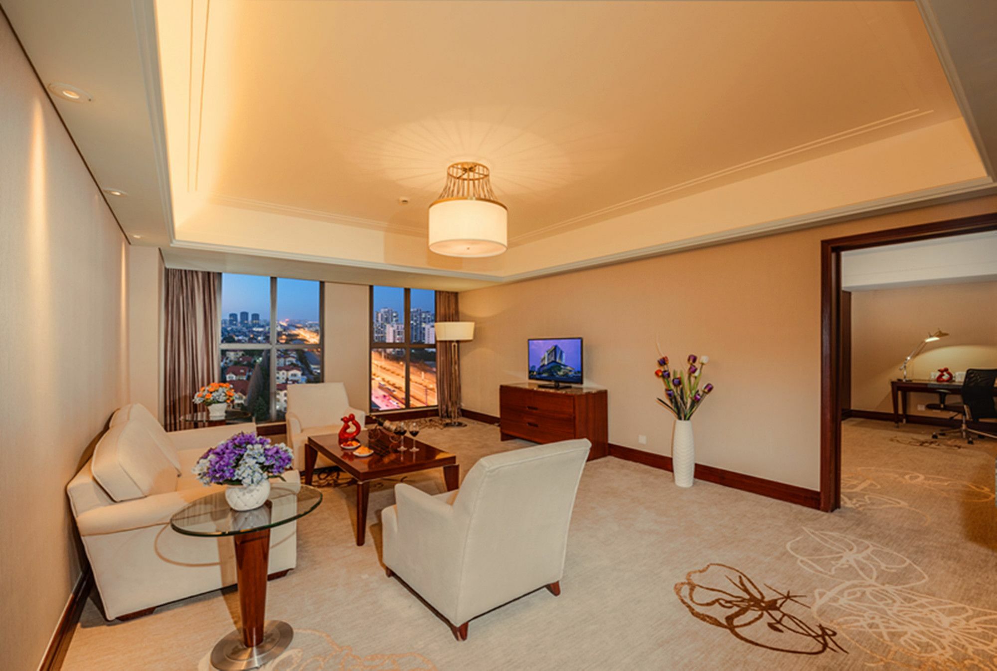 Shuguang International Hotel Kunshan 昆山 エクステリア 写真